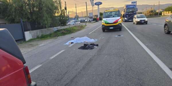 Ennesima tragedia sulla statale 106, donna travolta e uccisa a Corigliano Rossano