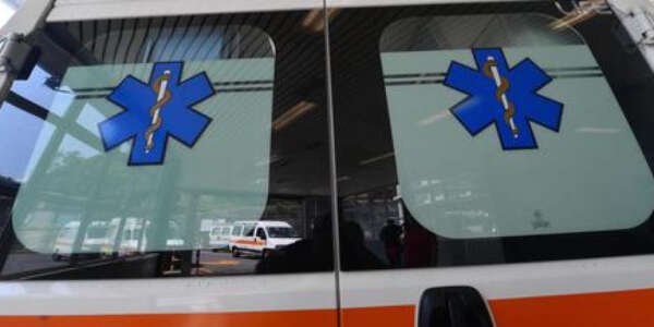Morte in ambulanza a San Giovanni in Fiore, tuona il M5S calabrese: “Inaccettabile”
