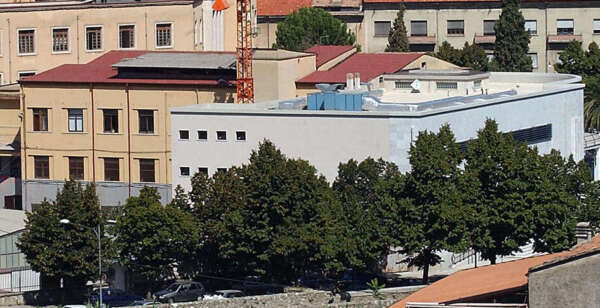Cine-teatro “Italia-Tieri” di Cosenza, dopo i lavori tutto tace