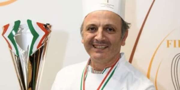 La colomba di Barbagallo è la migliore d’Italia: il pasticcere di San Mango D’Aquino vince alla Fiera di Carrara