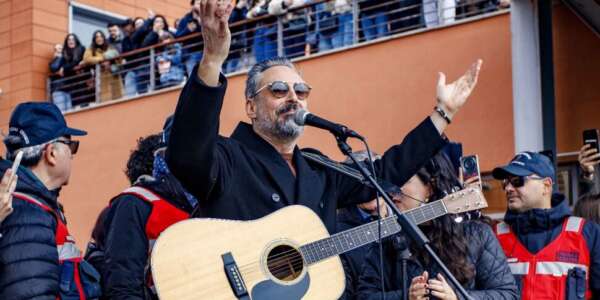 Brunori Sas con “Il morso di Tyson” tra i vincitori dei premi “Ballerini Dalla 2025”