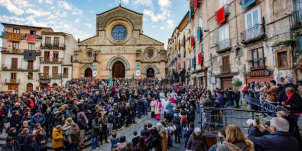 Cosenza in festa: fede e tradizione nei solenni festeggiamenti per la Madonna del Pilerio FOTO