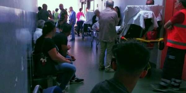 Corigliano Rossano, Pronto soccorso in tilt. Pazienti anche in corridoio