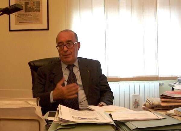 Giornalismo in lutto, muore a 86 anni il cosentino Franco Abruzzo. Il cordoglio di Franz Caruso