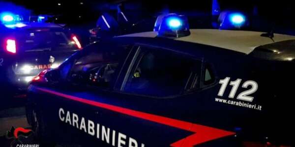 Mendicino, sparatoria nella notte: 35enne ferito alle gambe da due colpi di pistola