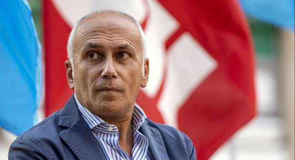 Cosenza, il sindaco Franz Caruso contro lo stop alla mostra del 25 Aprile: “Decisione assurda, la memoria non si oscura”