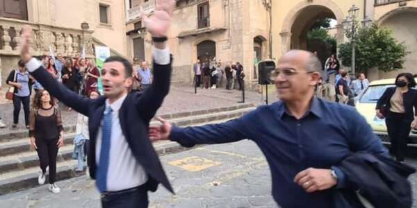 A Paola il dado ormai è tratto: in 5 si contendono il Comune. Resta l’incognita Ferrari